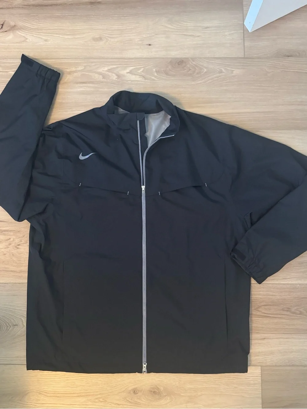 Nike Golf Men’s Black Full-Zip Performance Jacket Reflective Trim Storm Fit XL